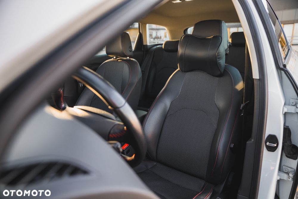 Seat Leon 2.0 TDI FR S&S - 22