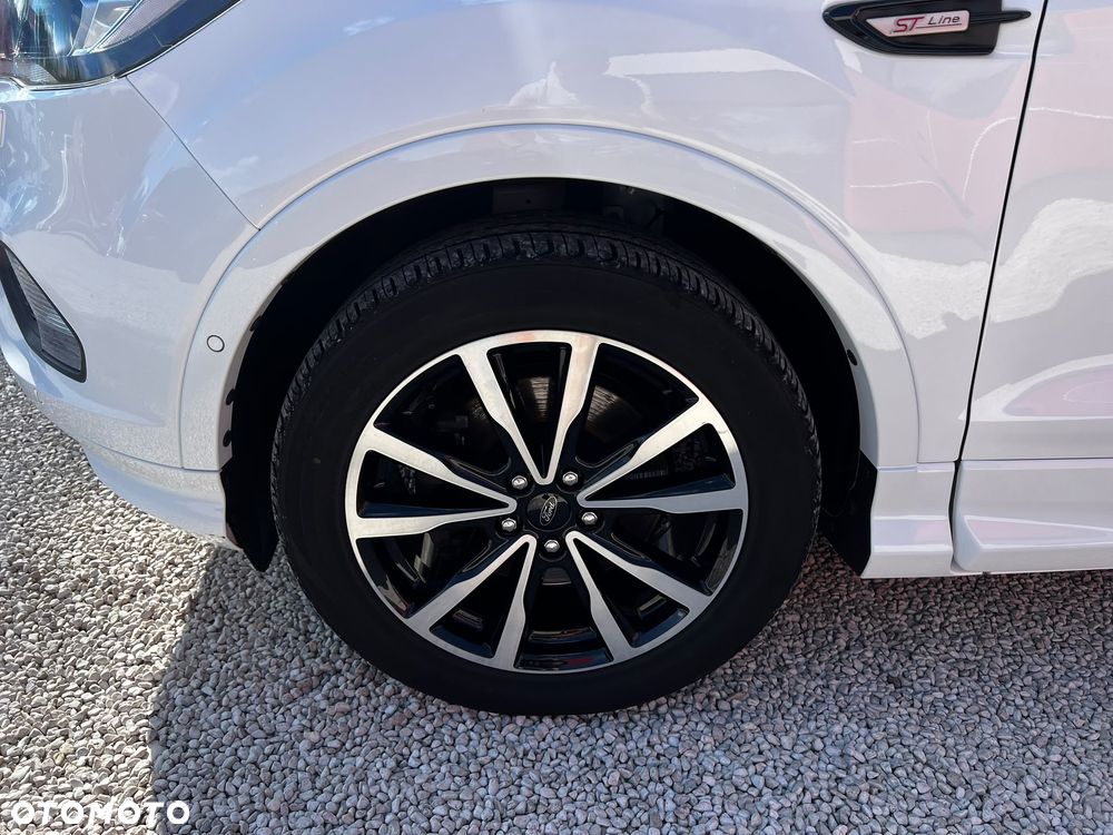 Ford Kuga 2.0 TDCi 4x4 ST-Line - 25