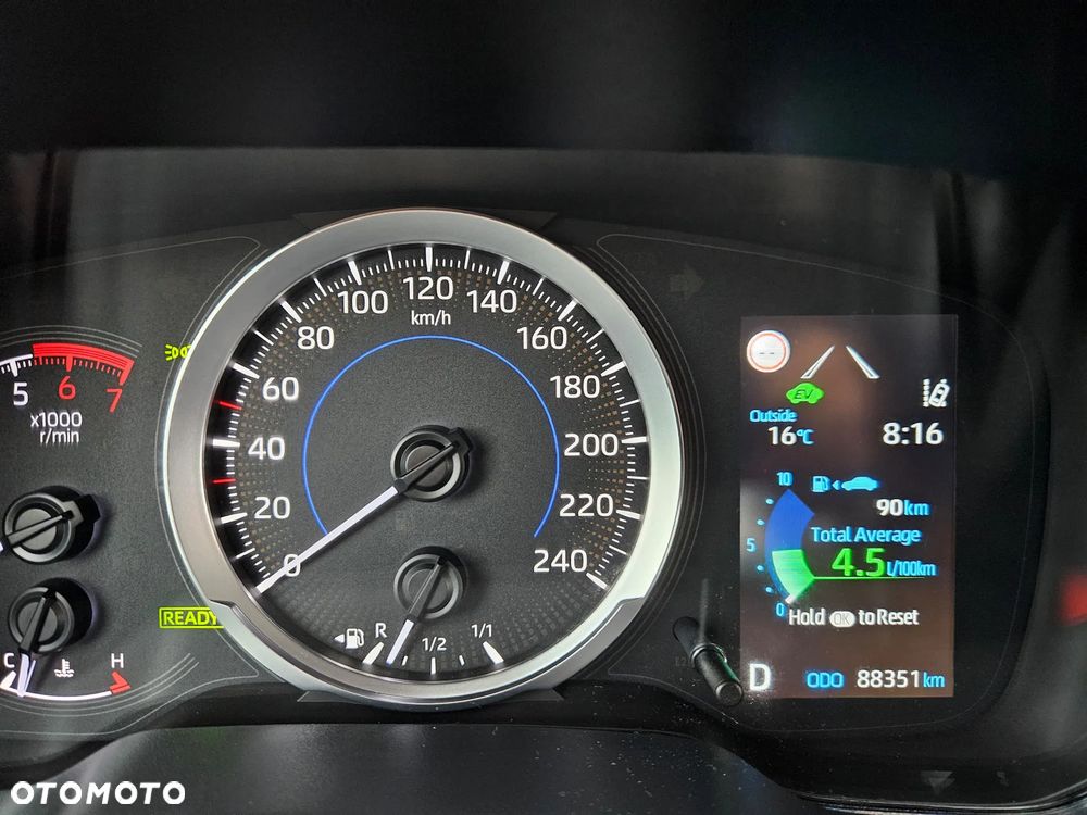 Toyota Corolla 1.8 Hybrid Comfort - 20