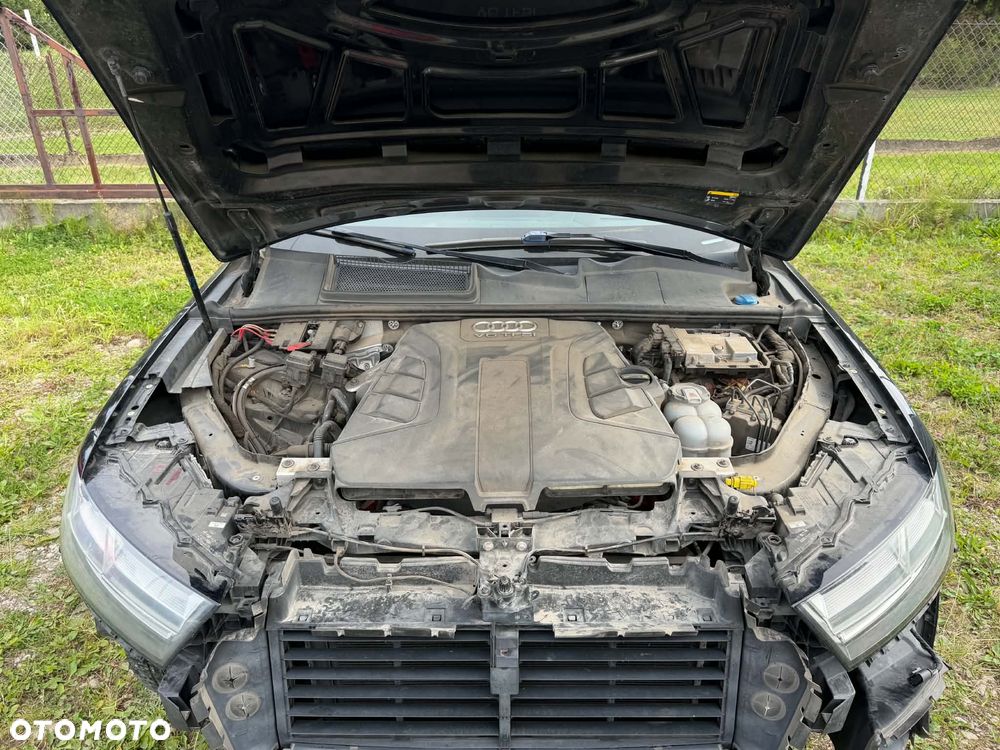 Audi Q7 - 8