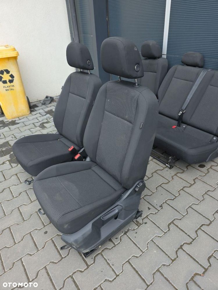 VOLKSWAGEN CADDY V 2K7 KOMPLET FOTELI - 3