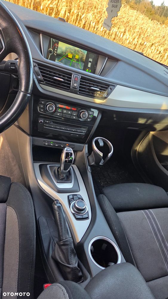 BMW X1 xDrive18d - 4
