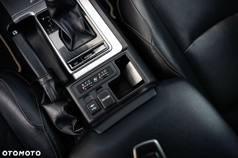 Toyota Land Cruiser LC 2.8 D-4D Prado - 22