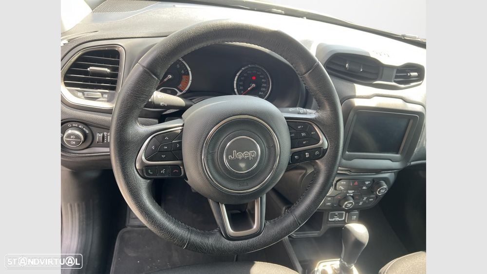 Jeep Renegade 1.3 T Limited DCT - 12