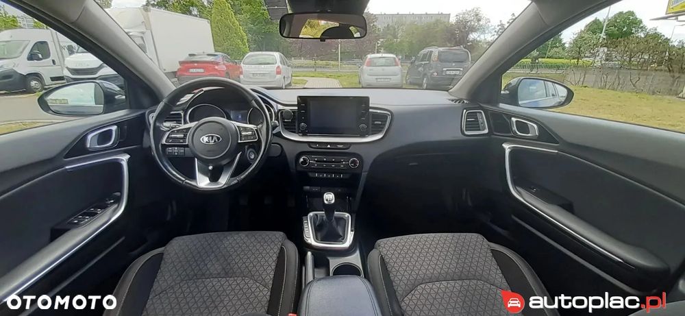 Kia Ceed 1.6 CRDi Vision - 7