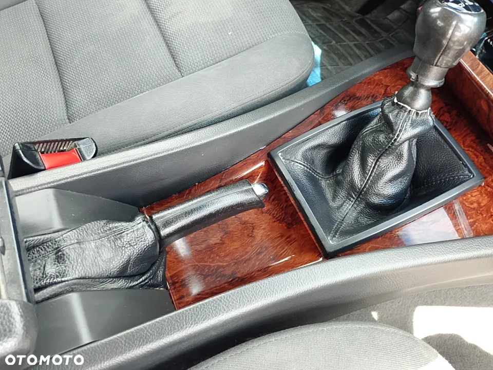 Opel Omega 2.2 Base / Club - 6