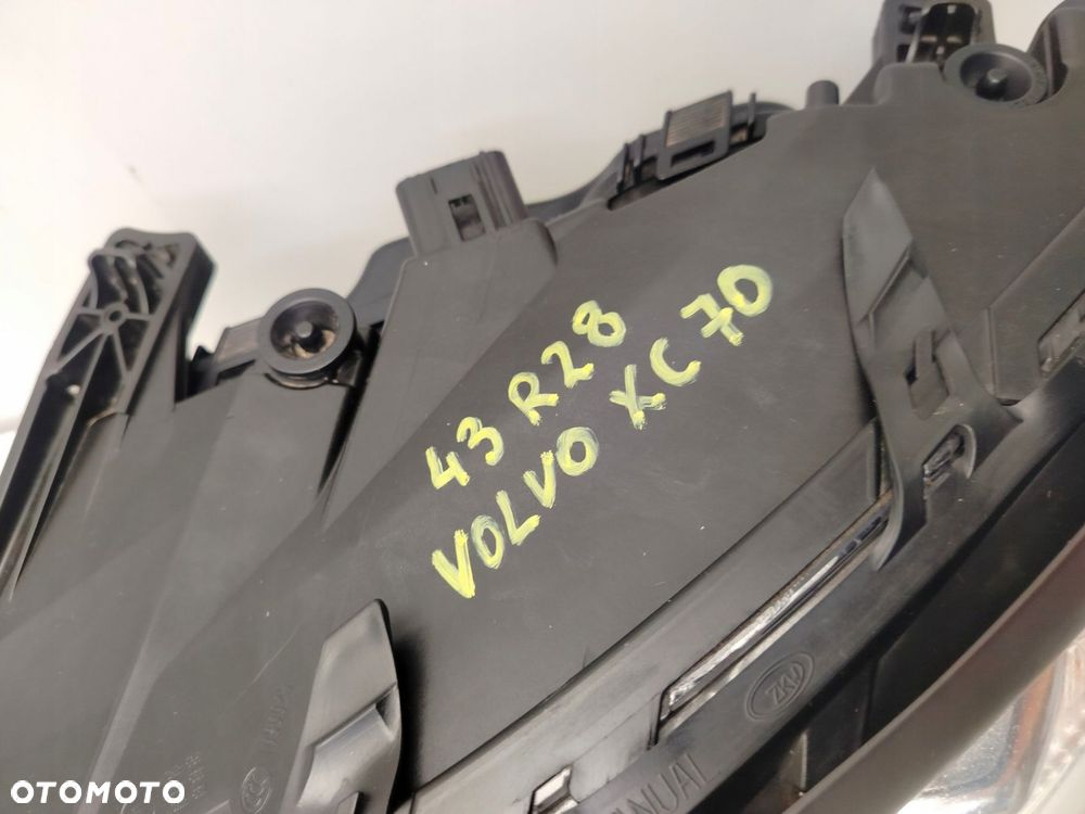 volvo v70 xc70 iii 07r- reflektor lampa lewy przód lewa przednia xenon - 14