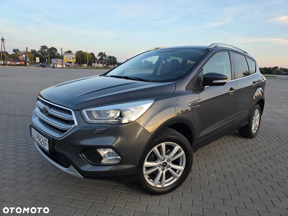 Ford Kuga 1.5 EcoBoost 2x4 Titanium - 1