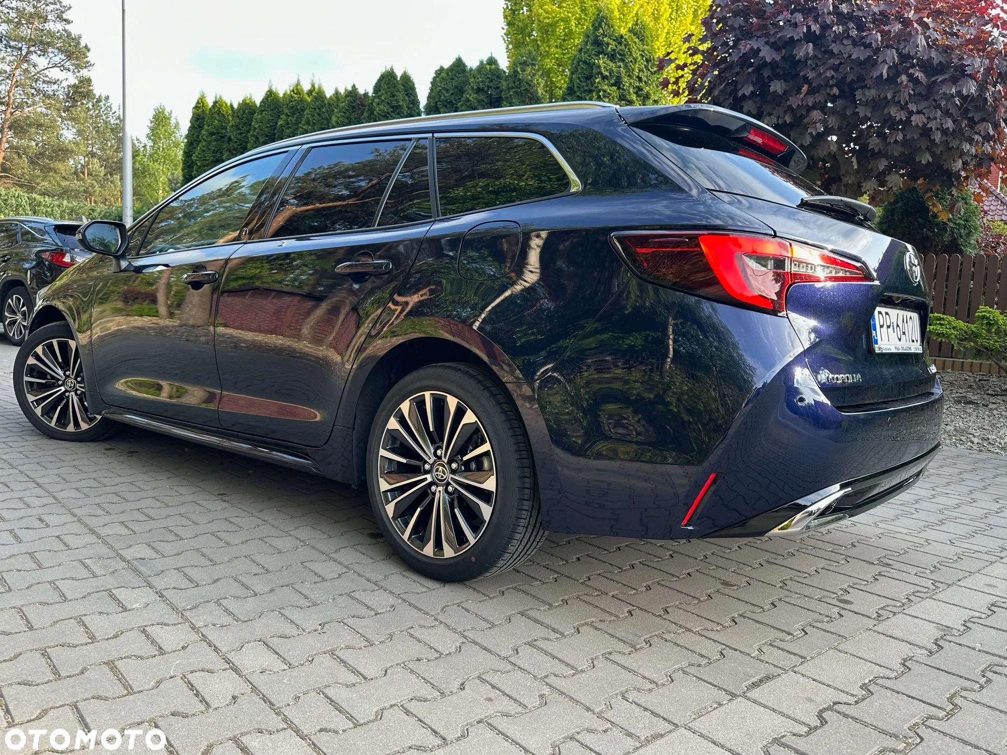 Toyota Corolla 1.8 Hybrid Team Deutschland - 40