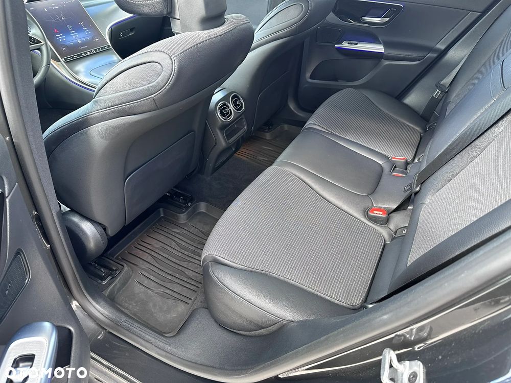 Mercedes-Benz GLC 220 d mHEV 4-Matic Avantgarde - 27