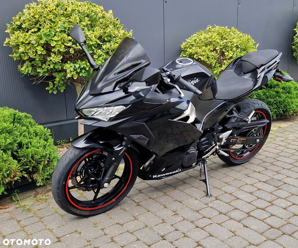 Kawasaki Ninja 400 - 5