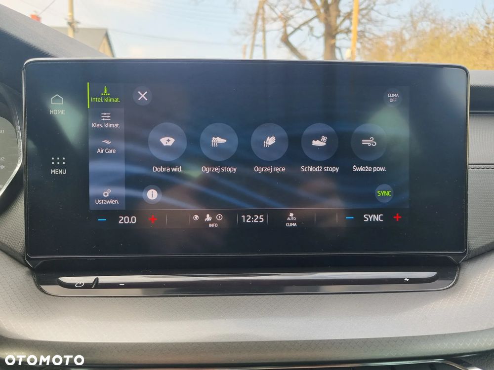 Skoda Octavia 2.0 TDI DSG Exclusive Plus - 32