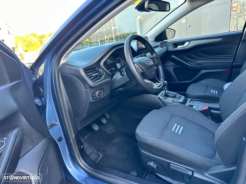 Ford Focus 1.0 EcoBoost MHEV Active X - 28