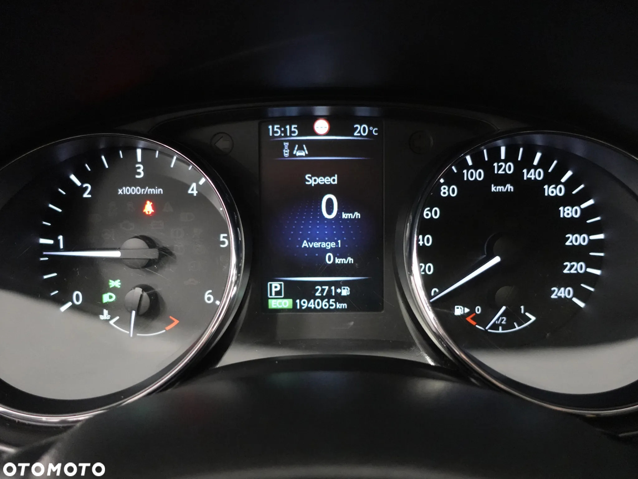 Nissan Qashqai 1.6 DCi N-Connecta Xtronic EU6 - 38