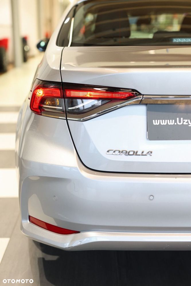Toyota Corolla - 15