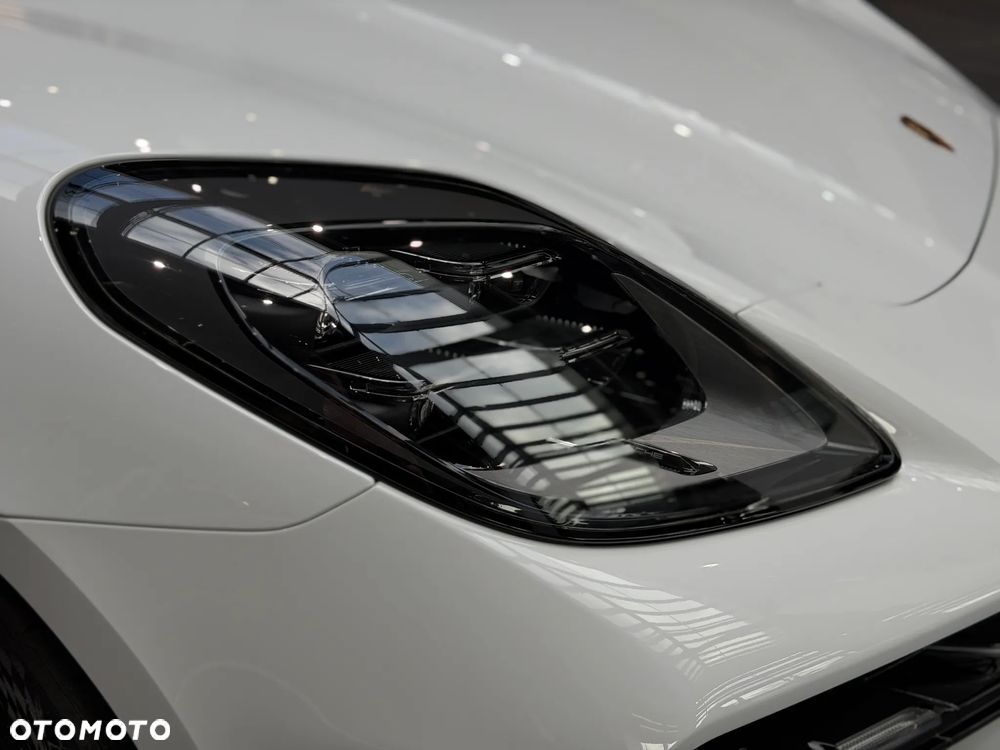 Porsche Panamera - 10