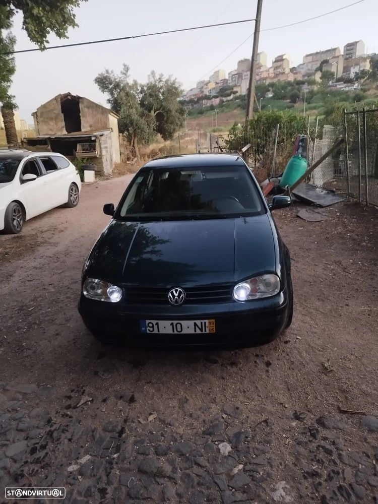 VW Golf - 2