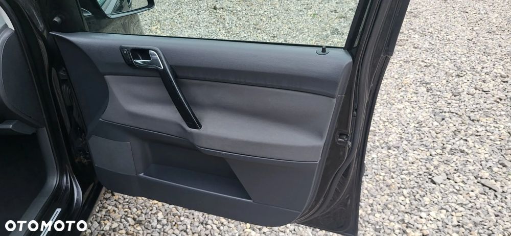 Volkswagen Polo 1.2 Cricket - 16