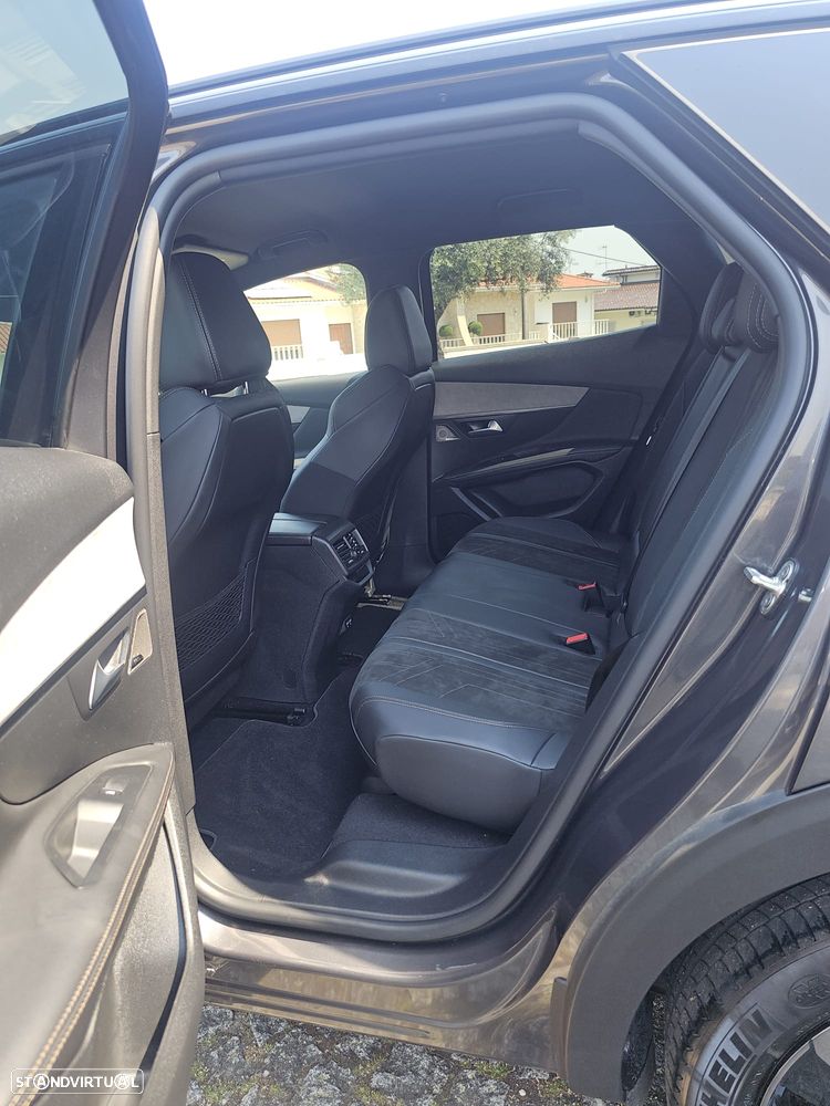 Peugeot 3008 1.2 Hybrid GT e-DCS6 - 17
