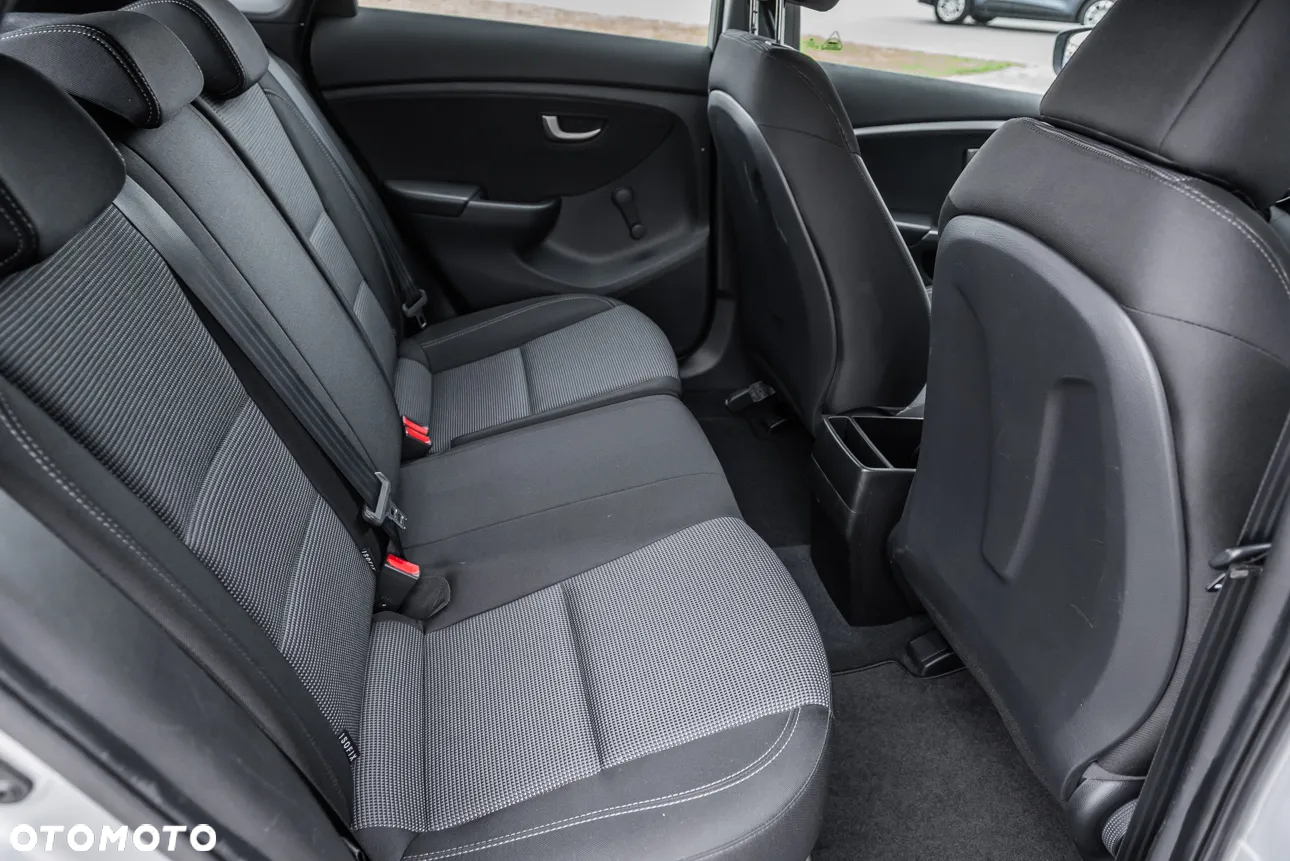 Hyundai i30 - 27