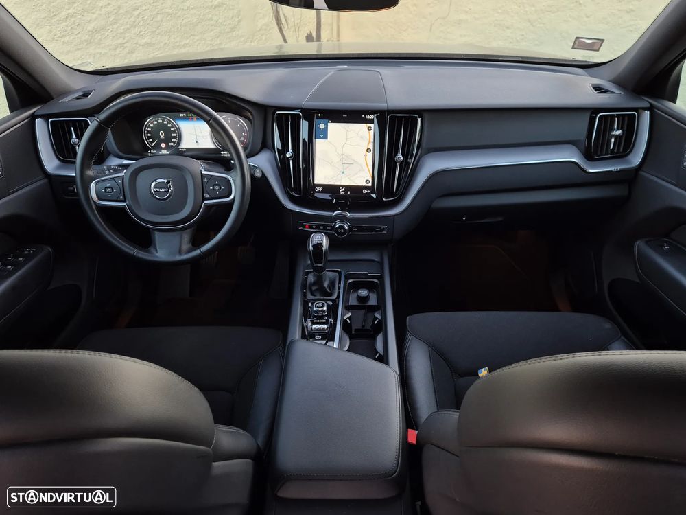 Volvo XC 60 2.0 D4 Momentum Plus - 5