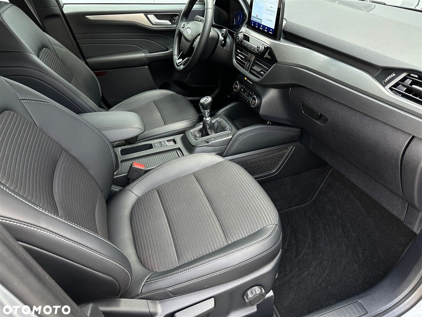 Ford Kuga - 6