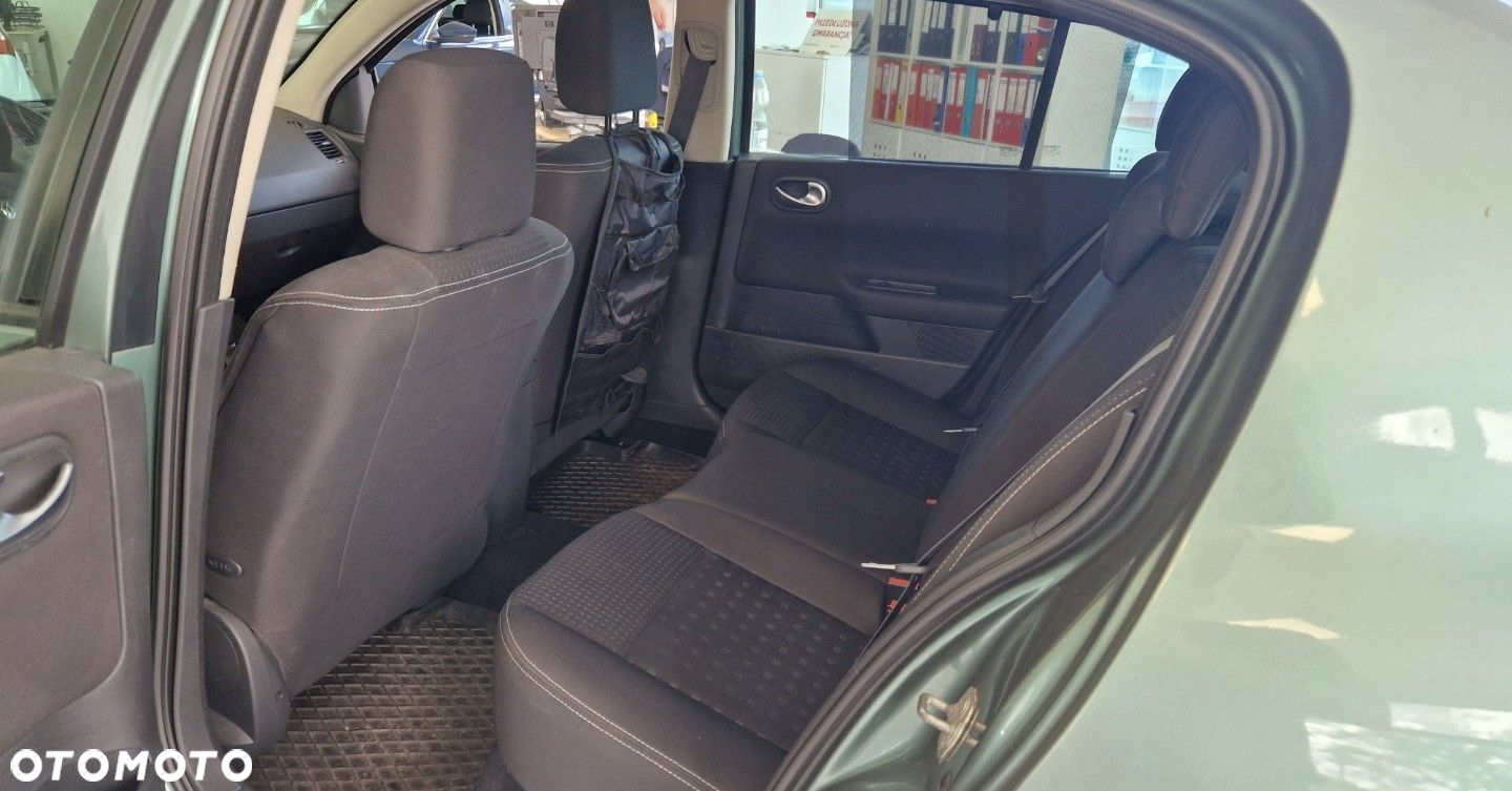 Renault Megane - 14