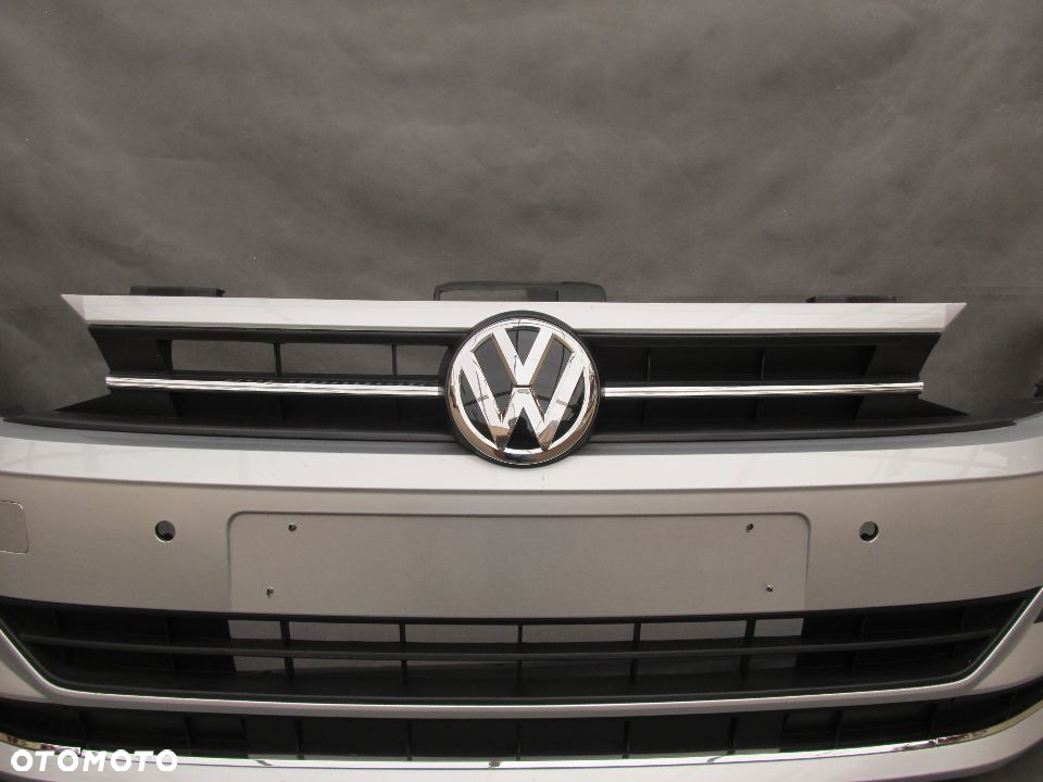 Zderzak przedni VW Polo 2G 17 - 22 Pdc-4  Lakier LA7W - 6