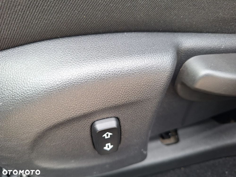 Opel Astra 1.4 Turbo Start/Stop Ultimate - 21