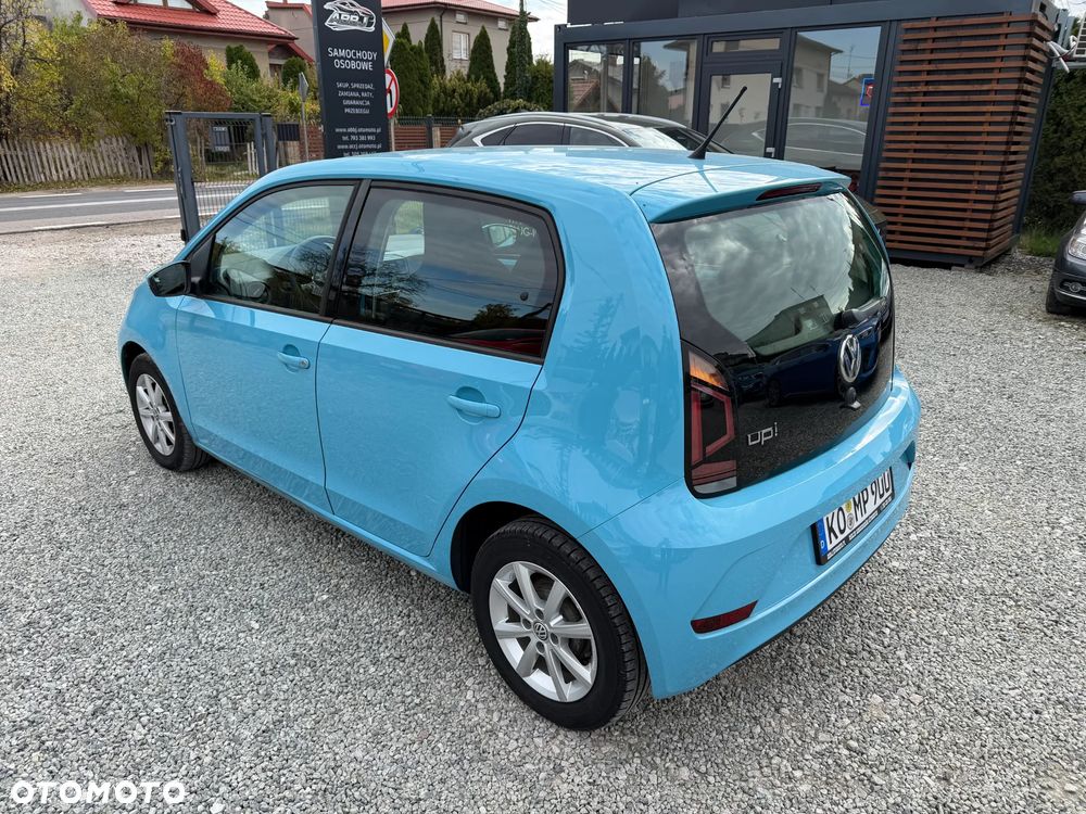 Volkswagen up! move - 16