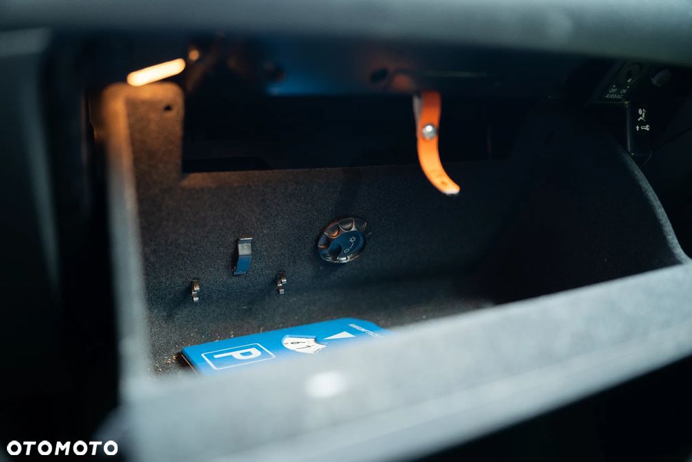 Volkswagen Passat Variant 1.4 TSI BlueMotion Technology Comfortline - 22