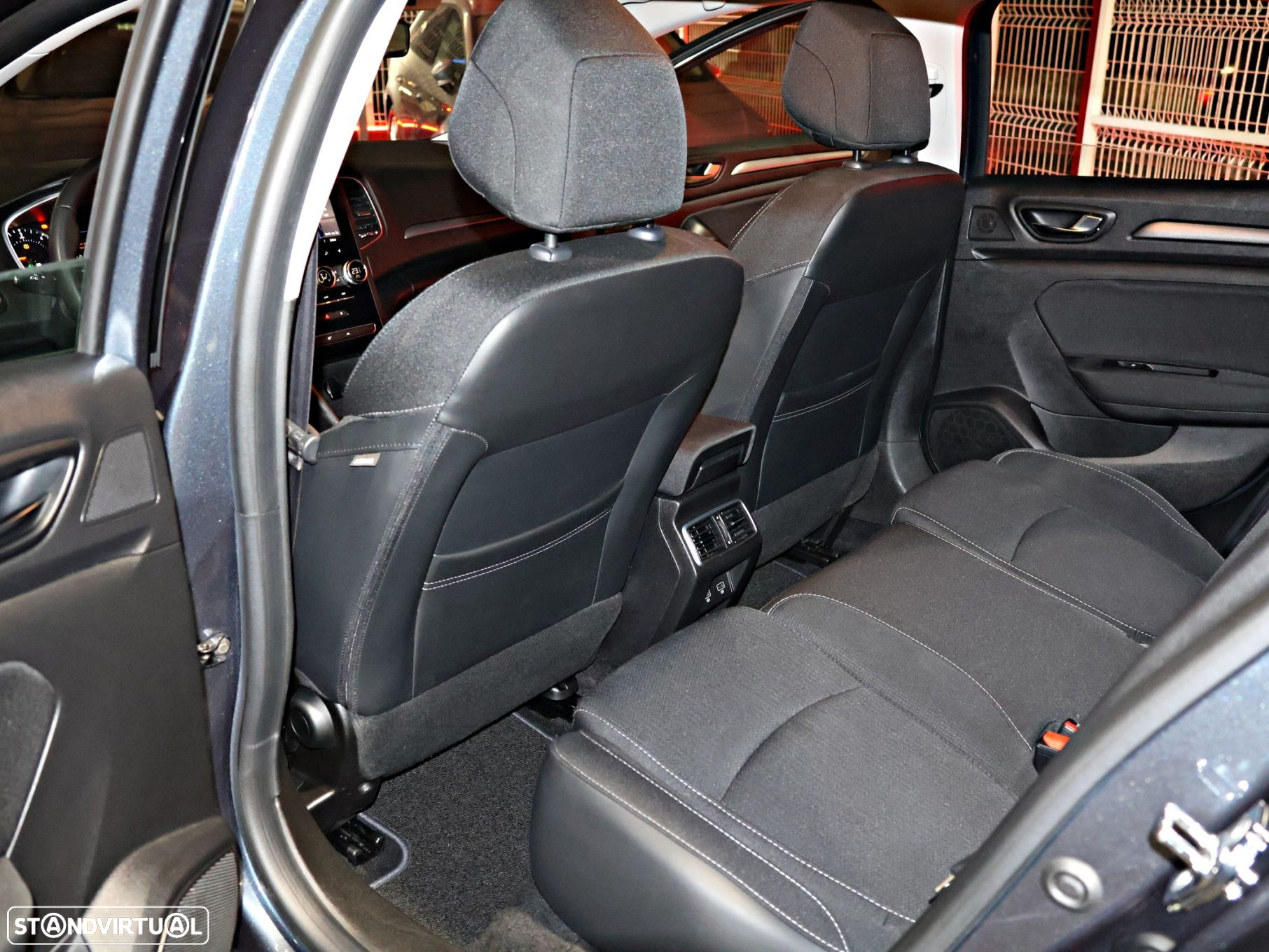 Renault Mégane 1.5 Blue dCi Equilibre - 27