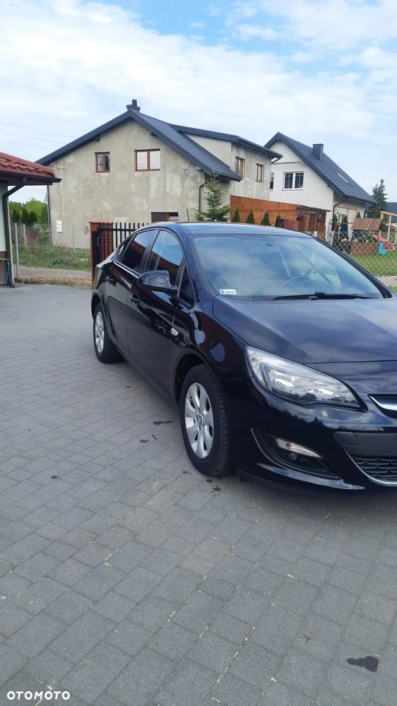 Opel Astra 1.6 Active - 10