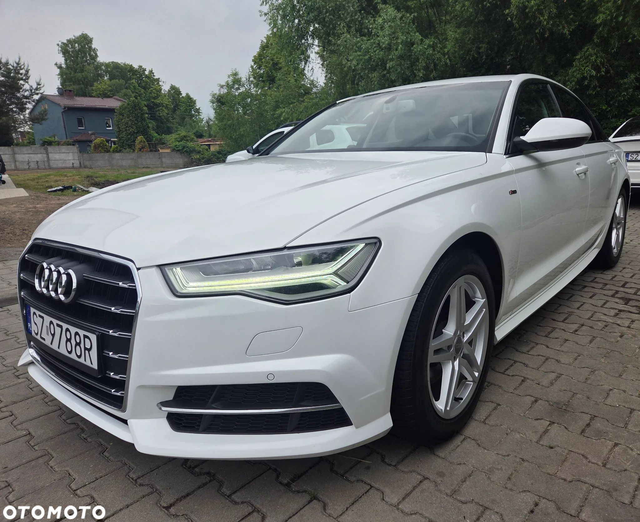 Audi A6 2.0 TDI ultra S tronic - 1