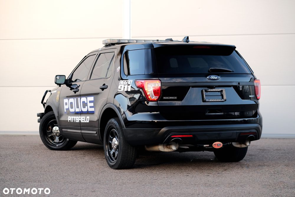 Ford Explorer - 9