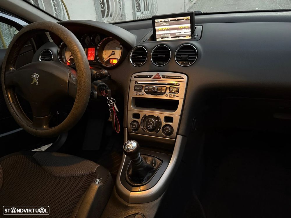 Peugeot 308 SW 1.6 e-HDi Active CVM6 - 22