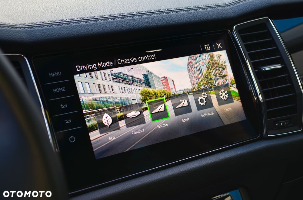 Skoda Kodiaq 2.0 TDI 4x4 L&K DSG - 32