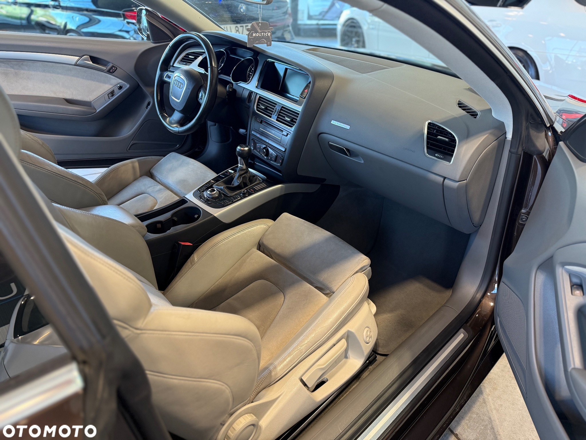 Audi A5 Coupe 2.0 TDI Quattro - 6