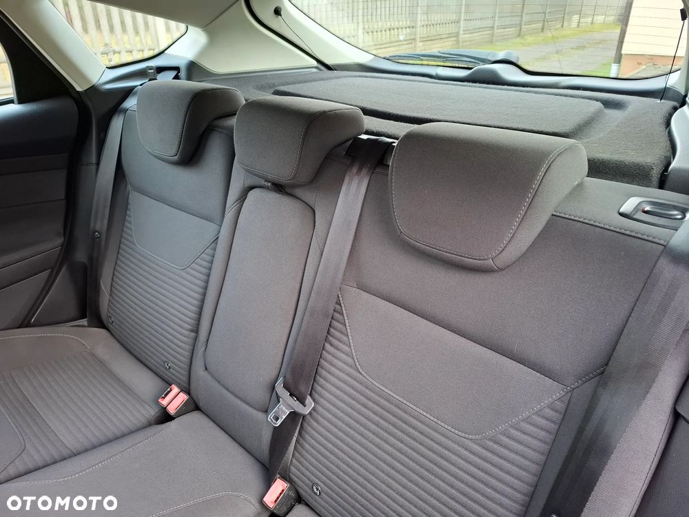 Ford Focus 1.5 EcoBlue STart-Stopp-System TITANIUM - 24