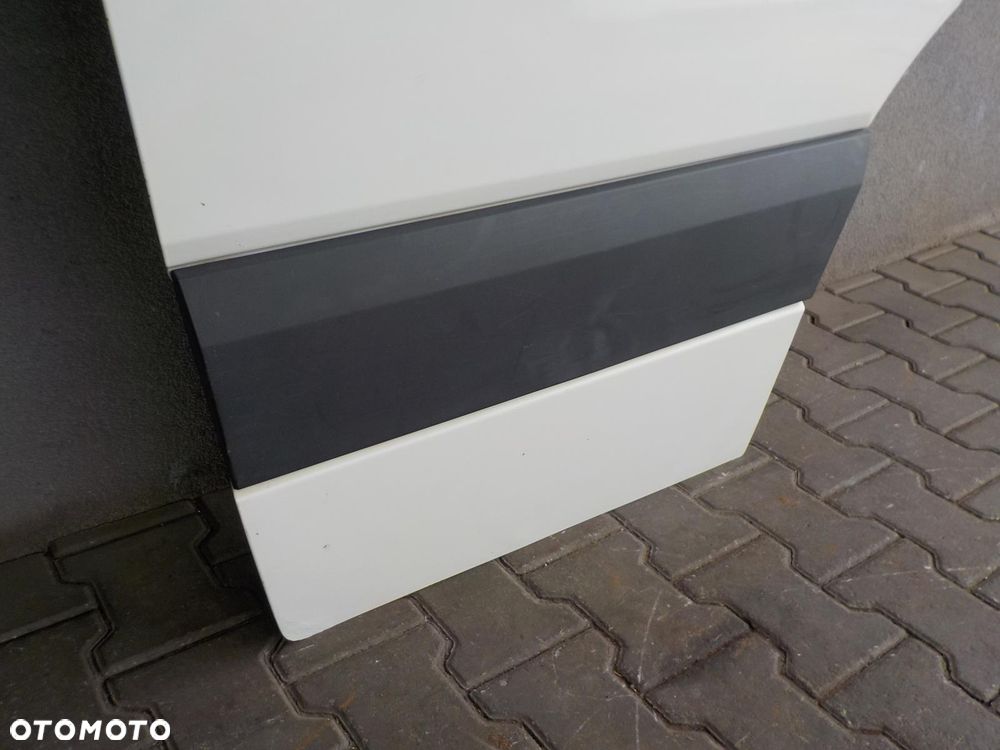 VW CRAFTER  SPRINTER 906 06- DRZWI PRAWE PRZÓD ZDROWE BIAŁE L902 - 5