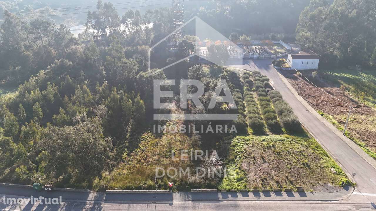 Terreno de 900m² em Leiria - Grande imagem: 2/8