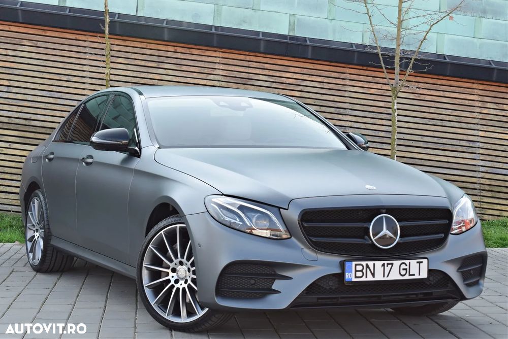 Mercedes-Benz E 220 d 4MATIC Aut. - 1