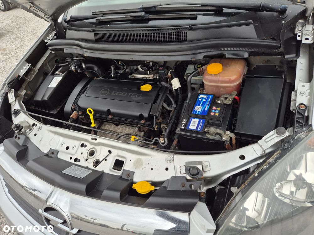 Opel Zafira 1.8 Innovation - 40