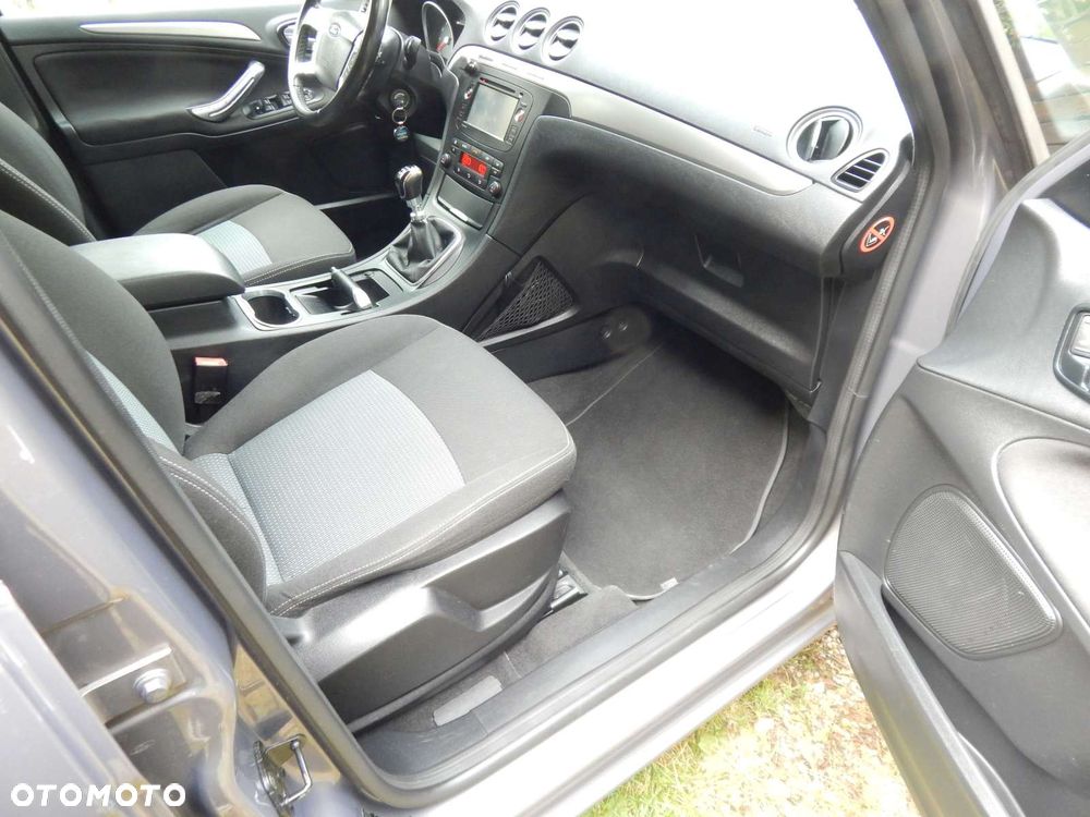 Ford Galaxy 1.6 EcoBoost Start/Stop Business Edition - 21
