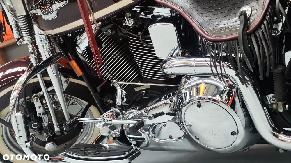 Harley-Davidson Softail Springer Classic - 29