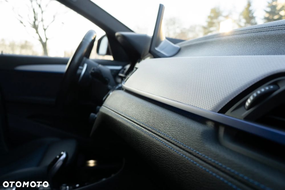 BMW X1 xDrive25i GPF M Sport - 21