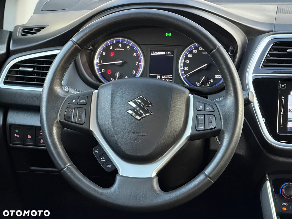 Suzuki SX4 S-Cross 1.4 Boosterjet Allgrip Comfort+ - 27