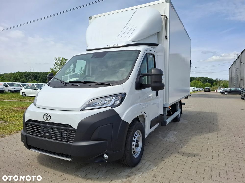 Toyota Proace Max - 12
