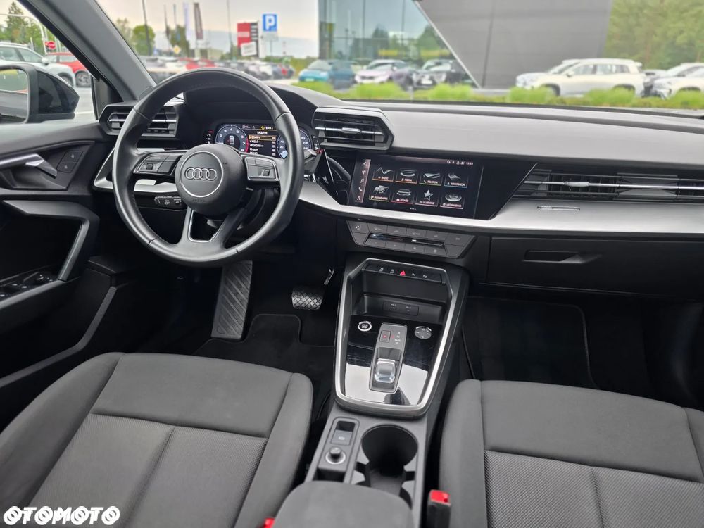 Audi A3 Limousine 30 TFSI mHEV S tronic - 22