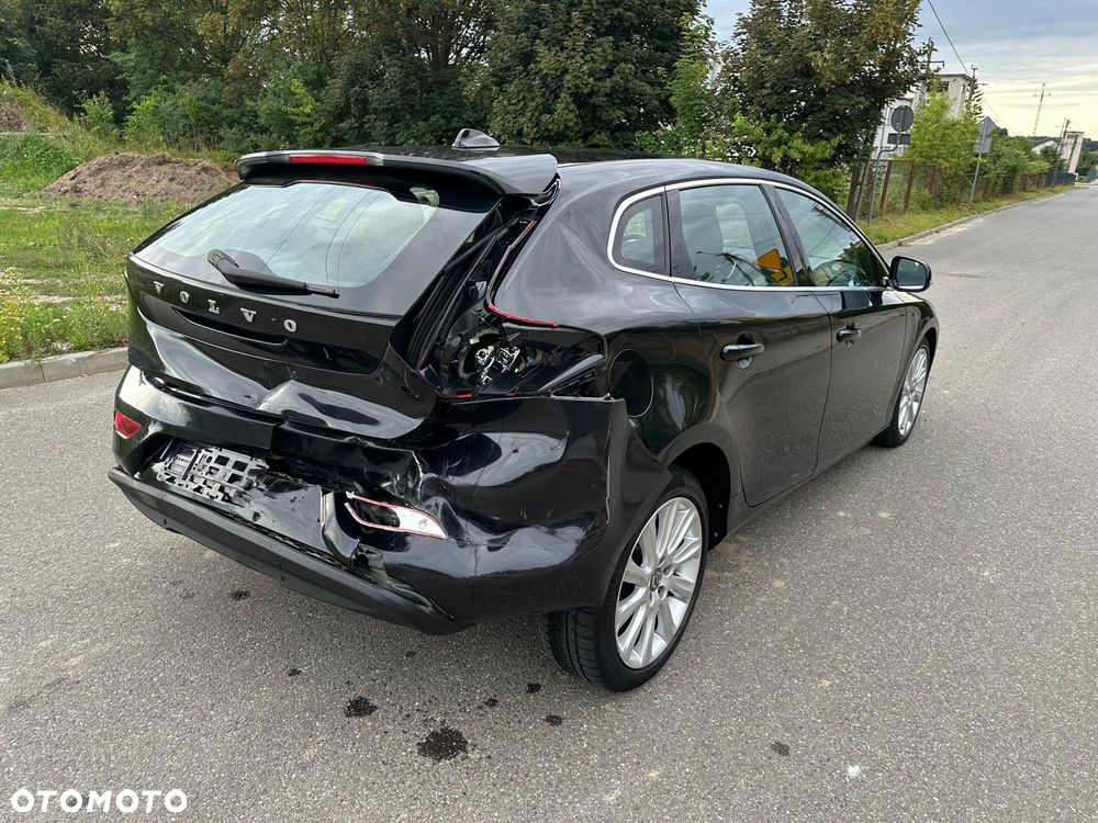 Volvo V40 D2 You - 5
